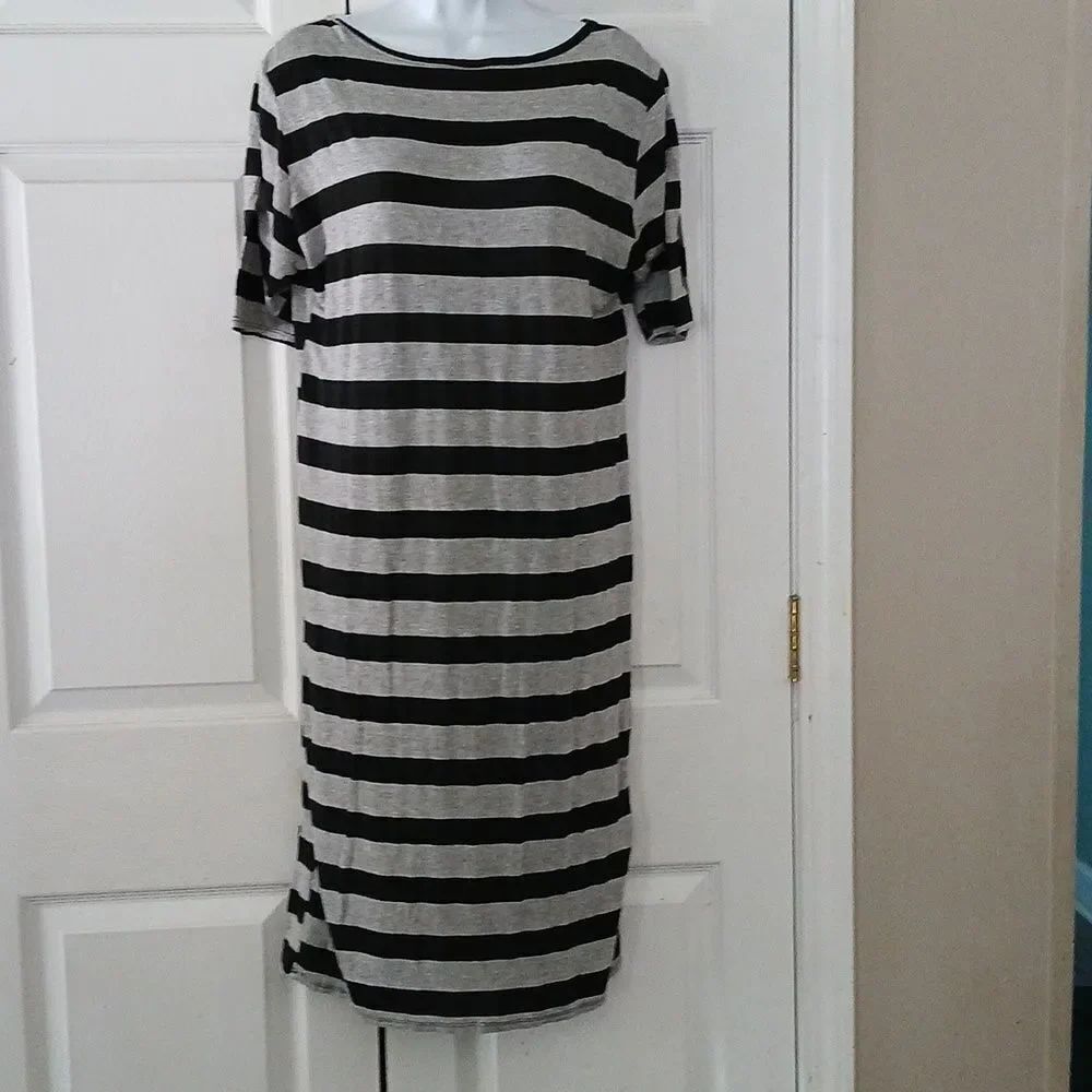 LULAROE Julia Black Gray Striped T-Shirt Dress Sz 2XL